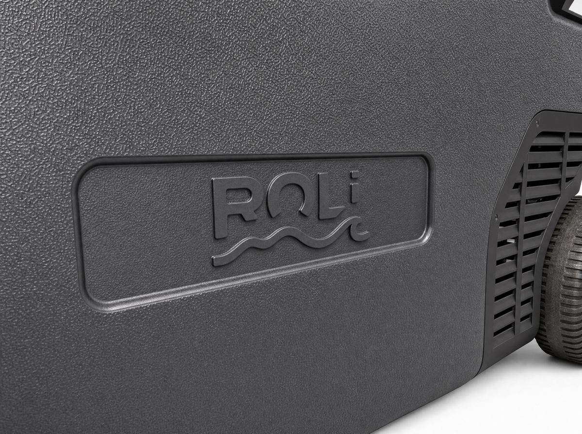 ROLi Weekender 45L fridge, close-up of ROLi logo detail